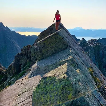 In Lofoten Feriehus *