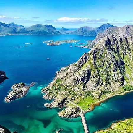 Holiday home In Lofoten Storvagan